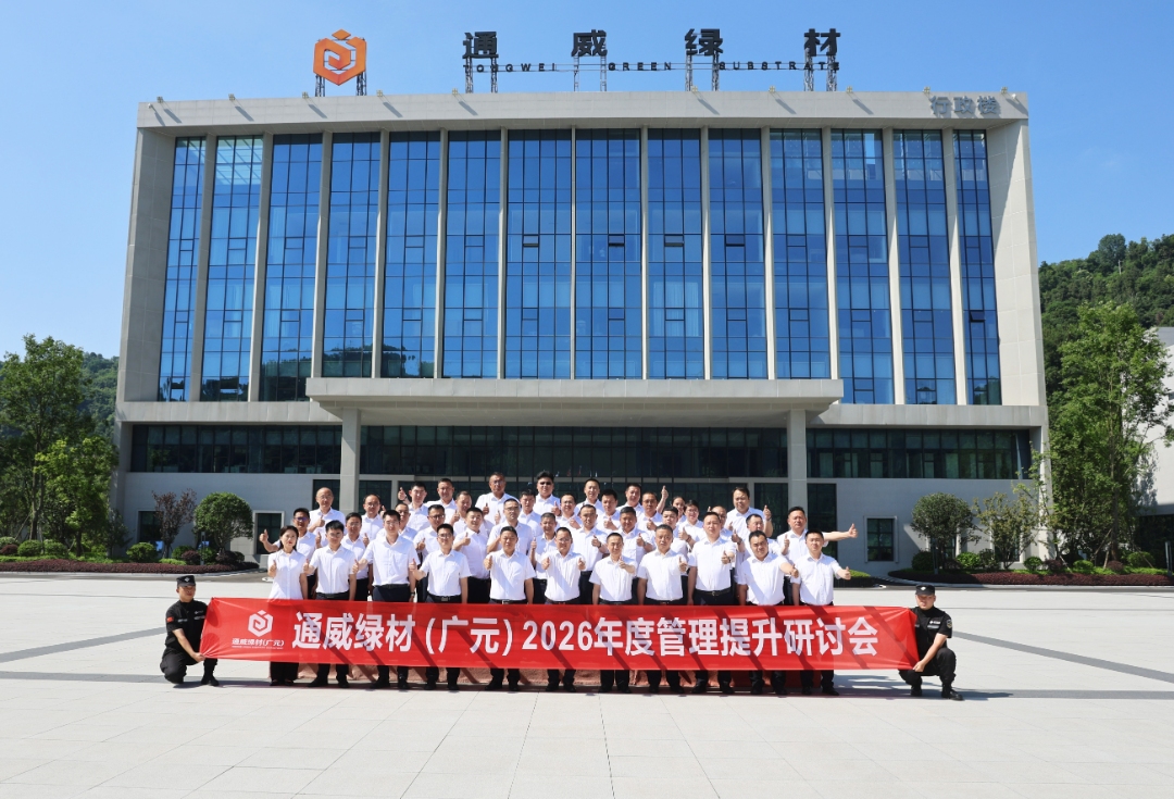 06ff530452b8f05dcc599f84f3b18e0f.jpg 06ff530452b8f05dcc599f84f3b18e0f.jpg