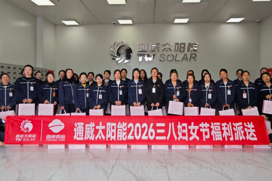 22fdefa457685f4d0db91a5a88402ee4.jpg